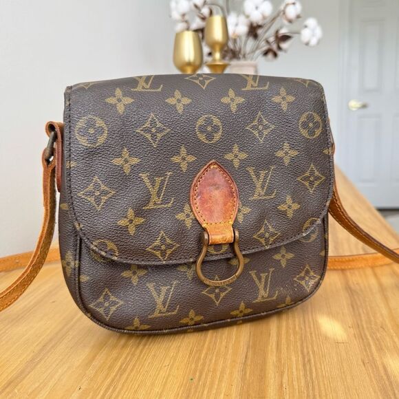 ✅AUTHENTIC✅LOUIS VUITTON SAINT CLOUD MM - Picture 3 of 17